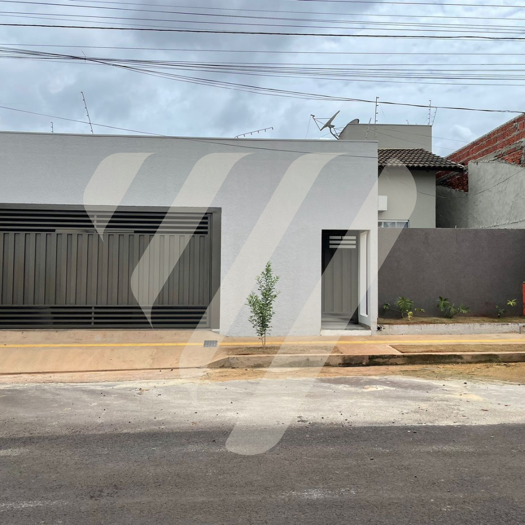 VENDE-SE CASA PARQUE DAS MANSÕES