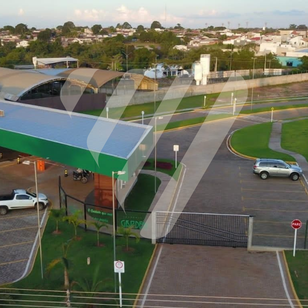 VENDE-SE TERRENO - CONDOMÍNIO GARDEN VILLE 